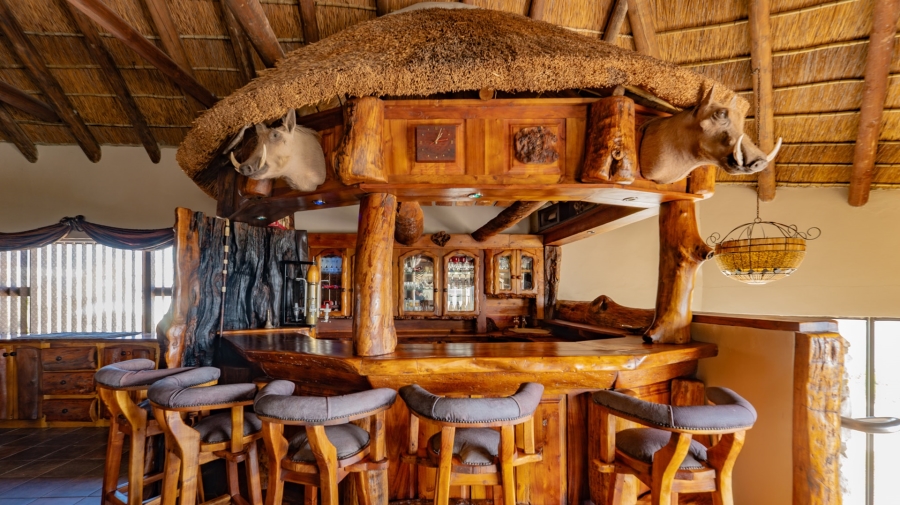 5 Bedroom Property for Sale in Suiderstrand Western Cape